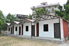 Raj Resort
