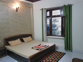 Sonu Guest House