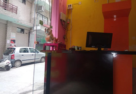 Sun Flower Hostel