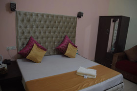 Sun Flower Hostel