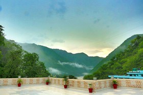 Cygnett Resort Grand Shiva