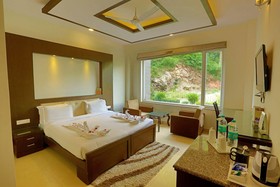 Cygnett Resort Grand Shiva