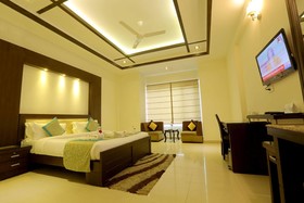 Cygnett Resort Grand Shiva