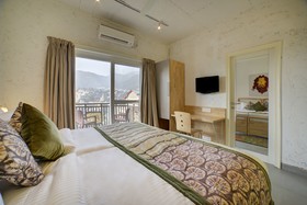 The Hideaway Bedzzz Rishikesh
