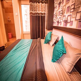 Triple One Hostels And Hotels