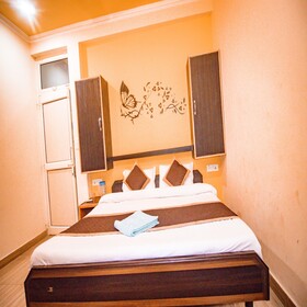 Triple One Hostels And Hotels