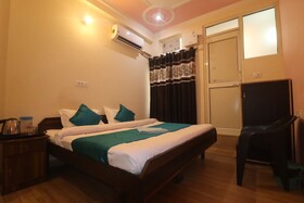 Triple One Hostels And Hotels