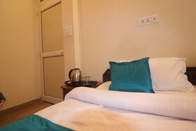 Triple One Hostels And Hotels