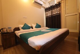 Triple One Hostels And Hotels