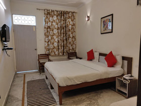 UbEx Home Hermitage Rishikesh