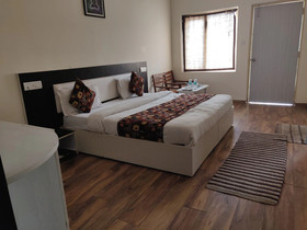 UbEx Home Hermitage Rishikesh