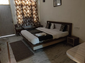 UbEx Home Hermitage Rishikesh