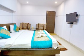 SPOT ON 3181 Parmarth Niketan