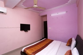 SPOT ON 3181 Parmarth Niketan