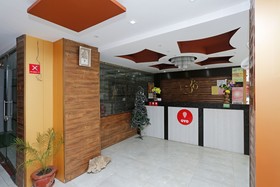 SPOT ON 3181 Parmarth Niketan