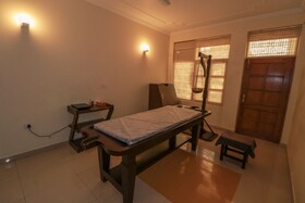 Ved Varuna Ayurveda Sadan