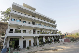 Yamkeshwar Mahadev Resort by OYO Rooms