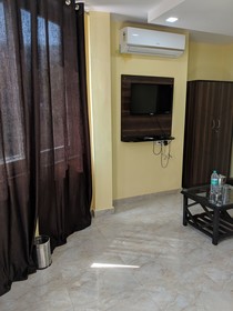 Hotel Laxman Grand by MVH