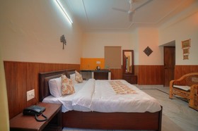 Yogved Hospitality And Resort