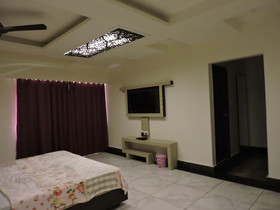 Hotel Rajmahal