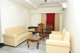 Hotel Rajmahal