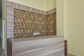Paradise In by OYO Rooms