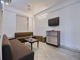 Hotel Chilana Tower by OYO