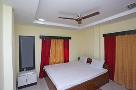 Anjali Lodge by OYO Rooms