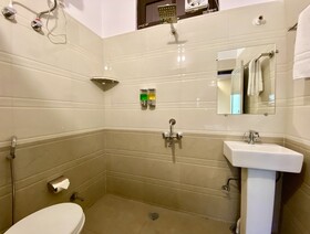 Tapovan New Residency By FTP Hotels