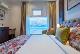 Hotel Le ROI Lake View koti