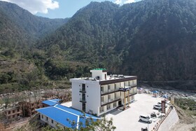 Hotel Hill River View Resort