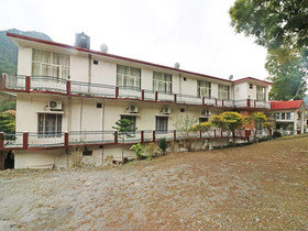 River View Resort by OYO Rooms