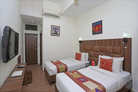 Crown Courtyard By Naavagat