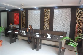 Hotel Gayatri Palace