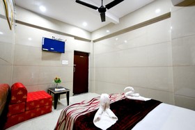 Goroomgo Mountain Agra