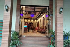 Goroomgo Rashmi Agra