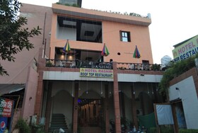 Goroomgo Rashmi Agra