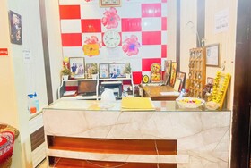 Goroomgo Rashmi Agra