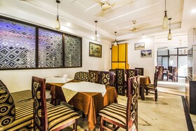 Hotel Alpine by FabHotels