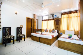 Hotel Alpine by FabHotels