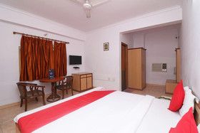 Hotel Devansh by OYO Rooms