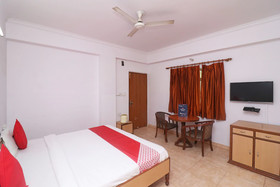 Hotel Devansh by OYO Rooms