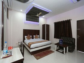 Hotel Gayatri Residency by OYO