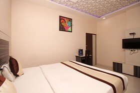 Hotel Gayatri Residency by OYO