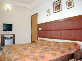 Hotel M.G Residency