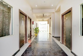 Hotel Raj Paradise by OYO Rooms