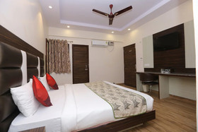 Hotel Rajshree