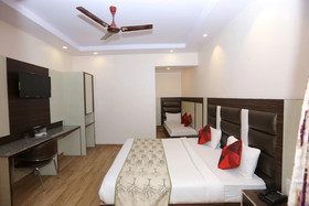 Hotel Rajshree