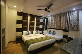 Hotel Rajshree