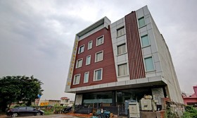 Hotel Taj Venture By Park Tree